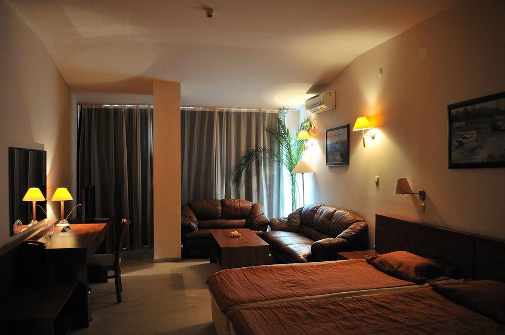 Plaza Hotel Varna Ngoại thất bức ảnh