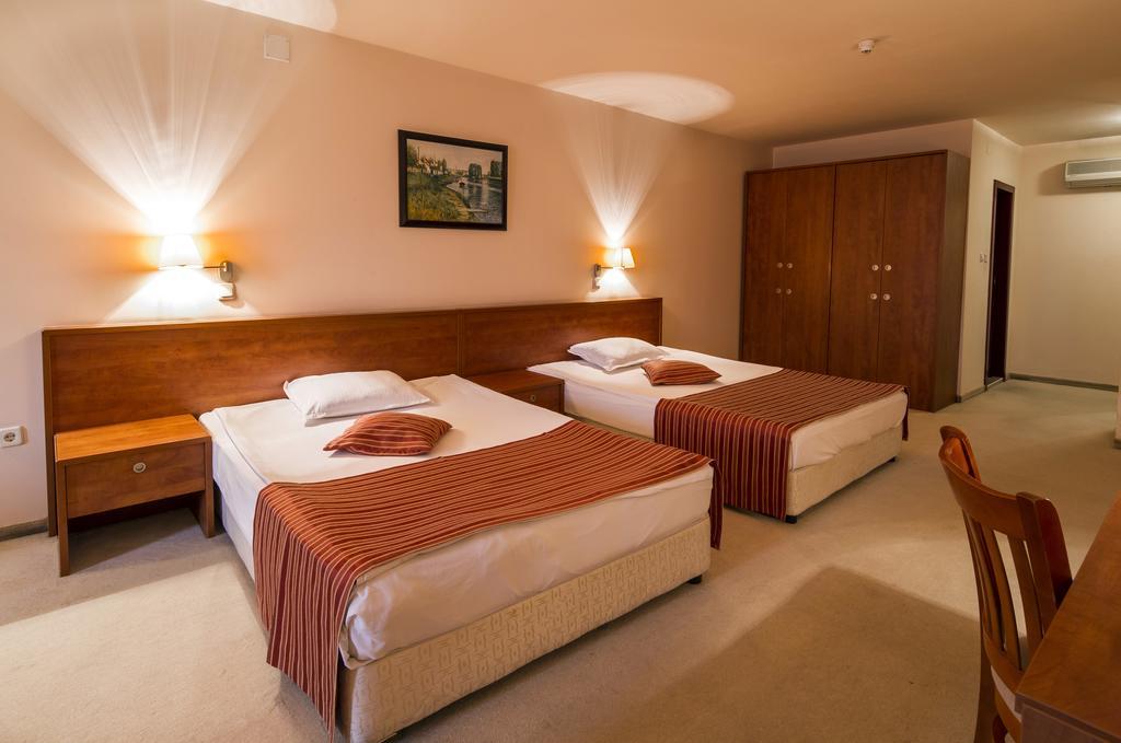 Plaza Hotel Varna Ngoại thất bức ảnh