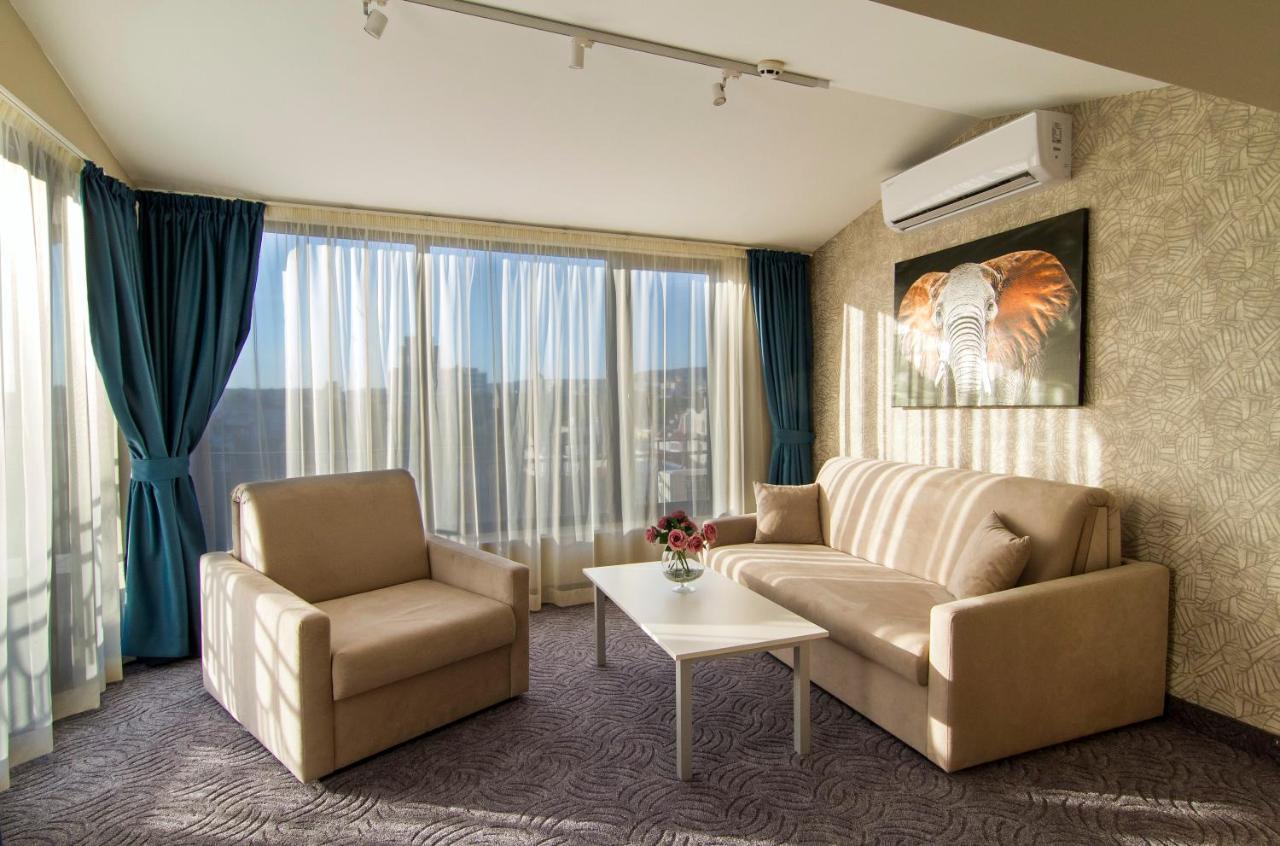 Plaza Hotel Varna Ngoại thất bức ảnh