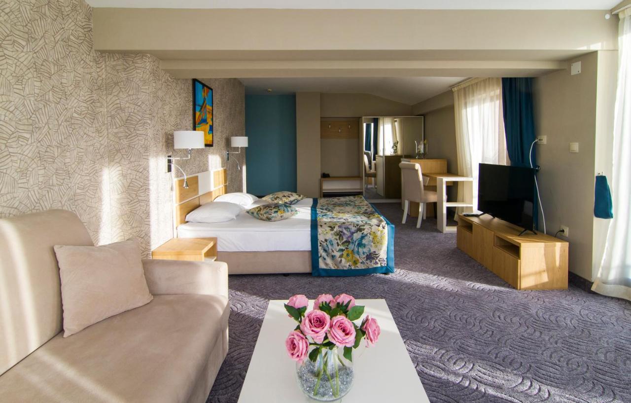 Plaza Hotel Varna Ngoại thất bức ảnh