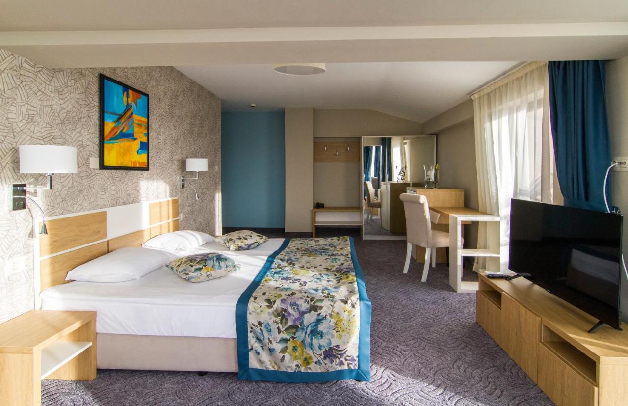 Plaza Hotel Varna Ngoại thất bức ảnh