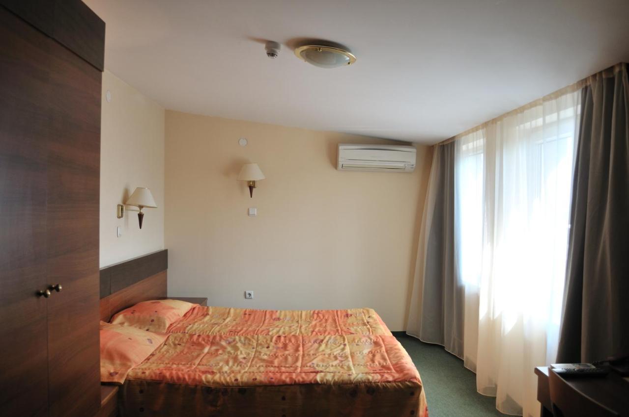 Plaza Hotel Varna Ngoại thất bức ảnh